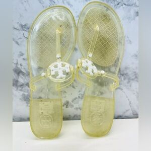 Tory Burch Mini Miller citrus thong Sandals, size 8
